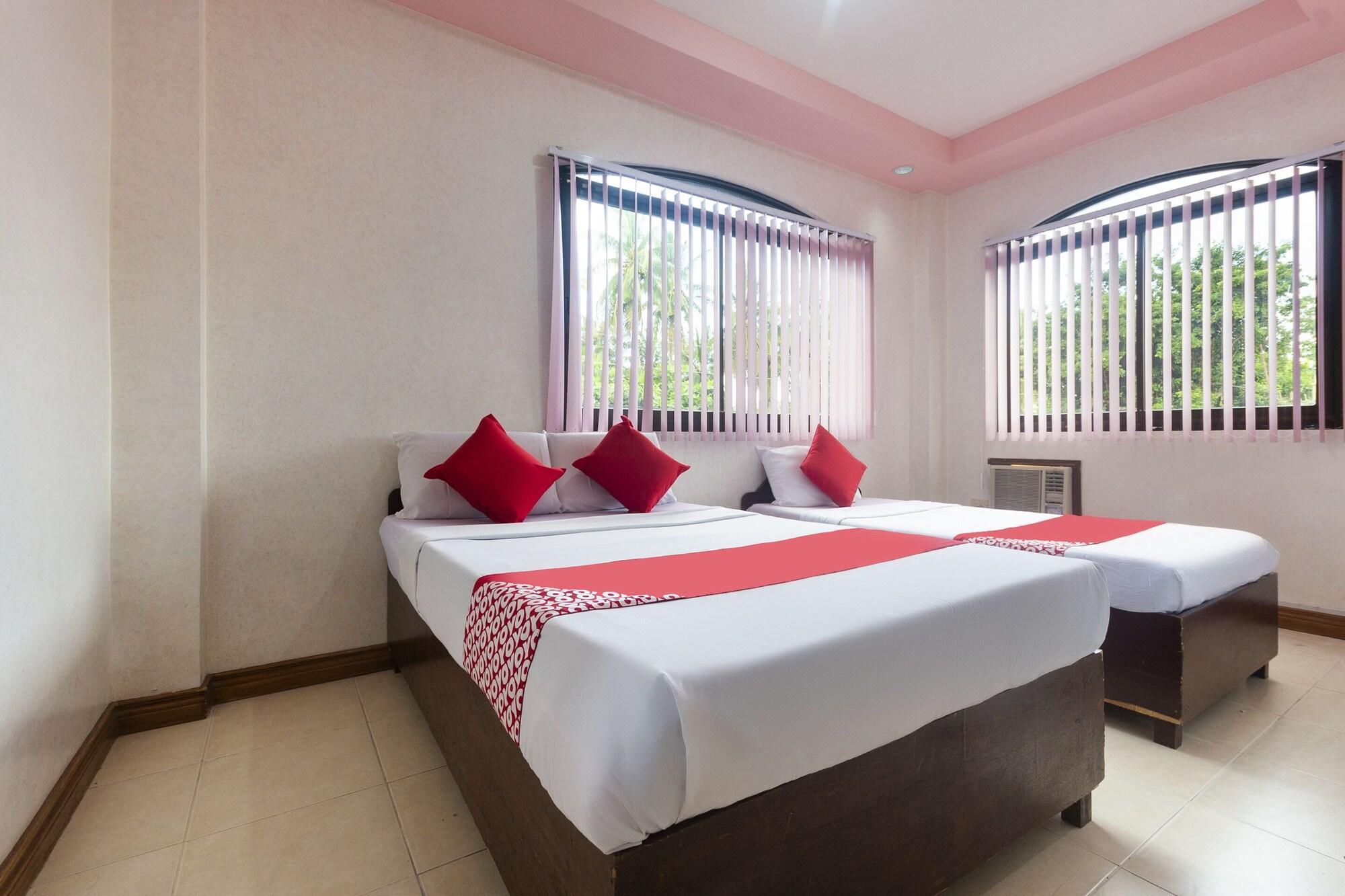 Coco Grove Tourist Inn Panglao Exteriör bild