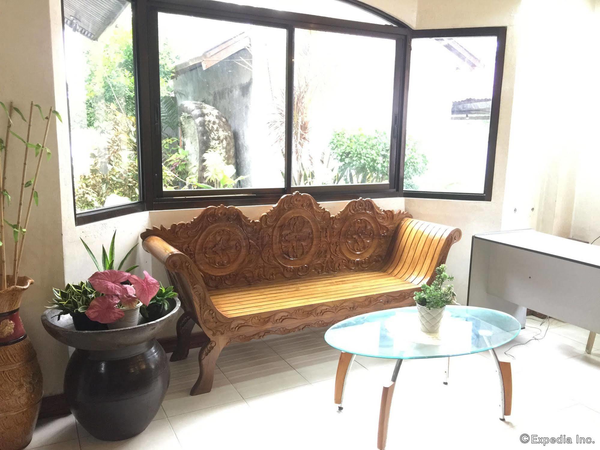 Coco Grove Tourist Inn Panglao Exteriör bild